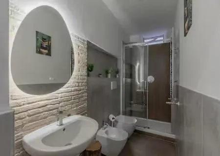 Magnolia Coliseum Gem 3x Jacuzzi *